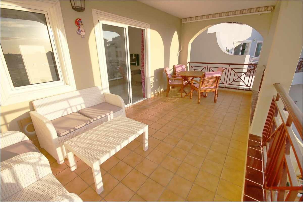 Dinastia D201 By Tenerife Rental & Sales Los Cristianos  Bagian luar foto