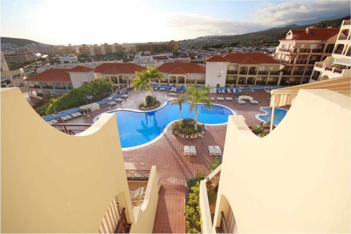 Dinastia D201 By Tenerife Rental & Sales Los Cristianos  Bagian luar foto
